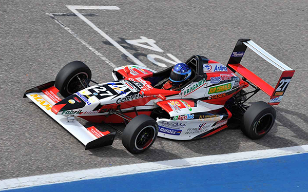 Richard Rolando Peleó en la vanguardia e irá por más