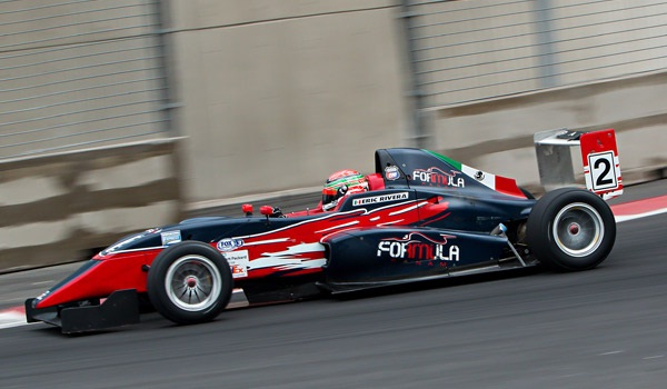 Éric Rivera listo para Fórmula Panam 2016