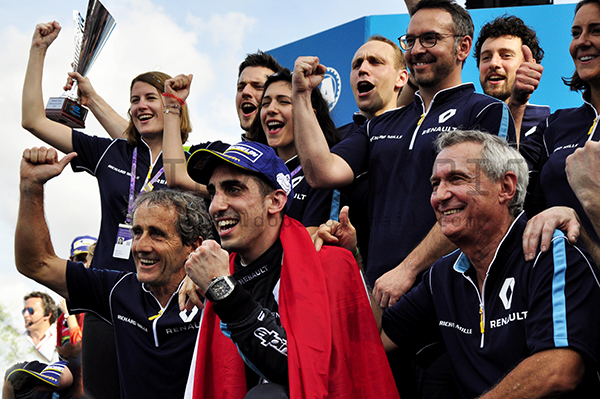 Buemi extendió su racha triunfal en Buenos Aires