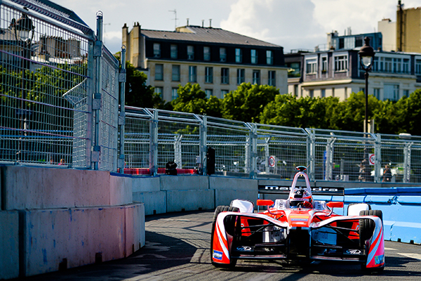 Double vision for Mahindra Racing at Berlin ePrix (En)