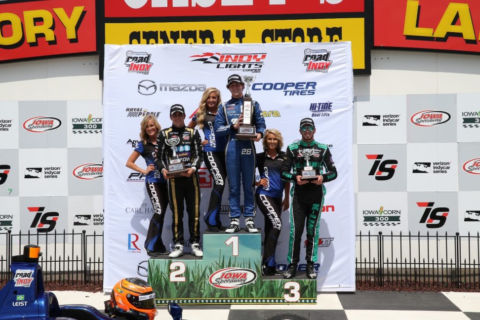 La habilidad conductiva de Urrutia hace la diferencia en la Indy Lights