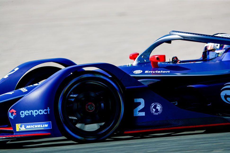 Sam Bird domina el primer día de entrenamientos de la Formula E  