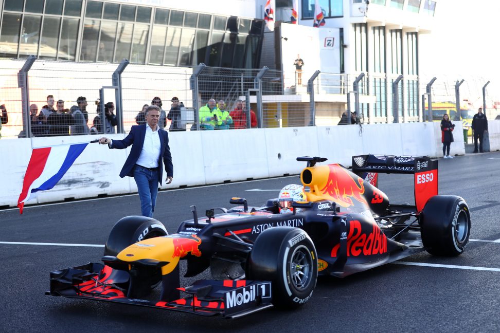 Max Verstappen inaugura el trazado de Zandvoort