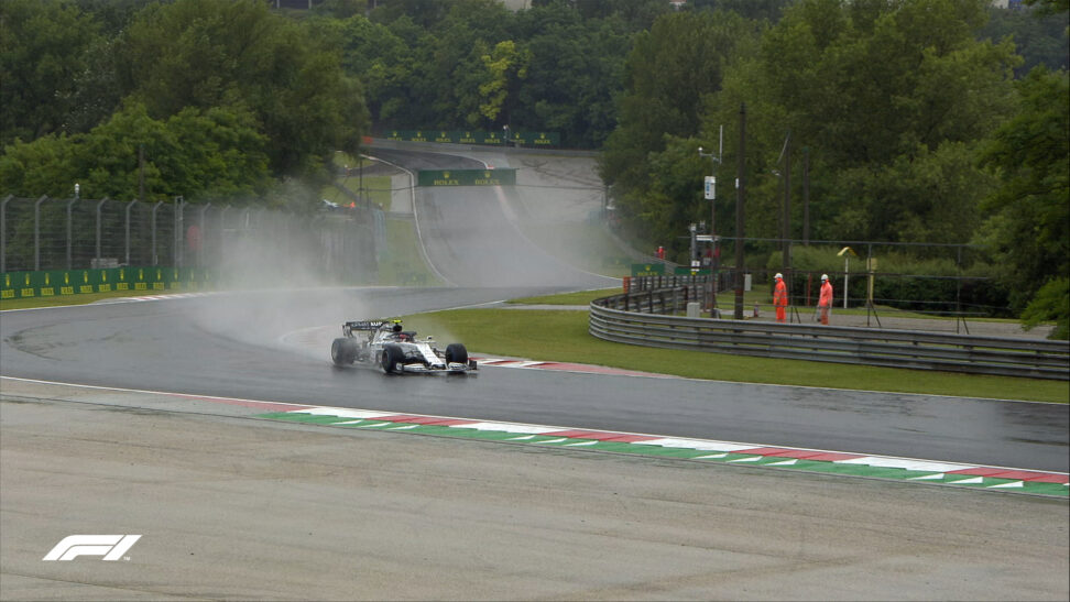 Hamilton se lleva el mejor tiempo en los test matutinos de Hungría