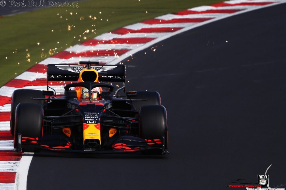 Verstappen muestra su clase en los entrenamientos del GP de Turquía