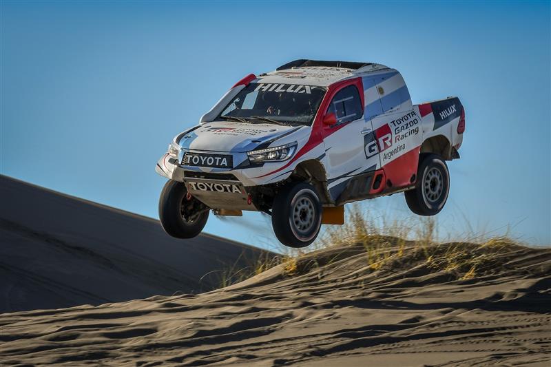 Juan Cruz Yacopini debuta en el Dakar junto a Toyota Gazoo Racing Argentina