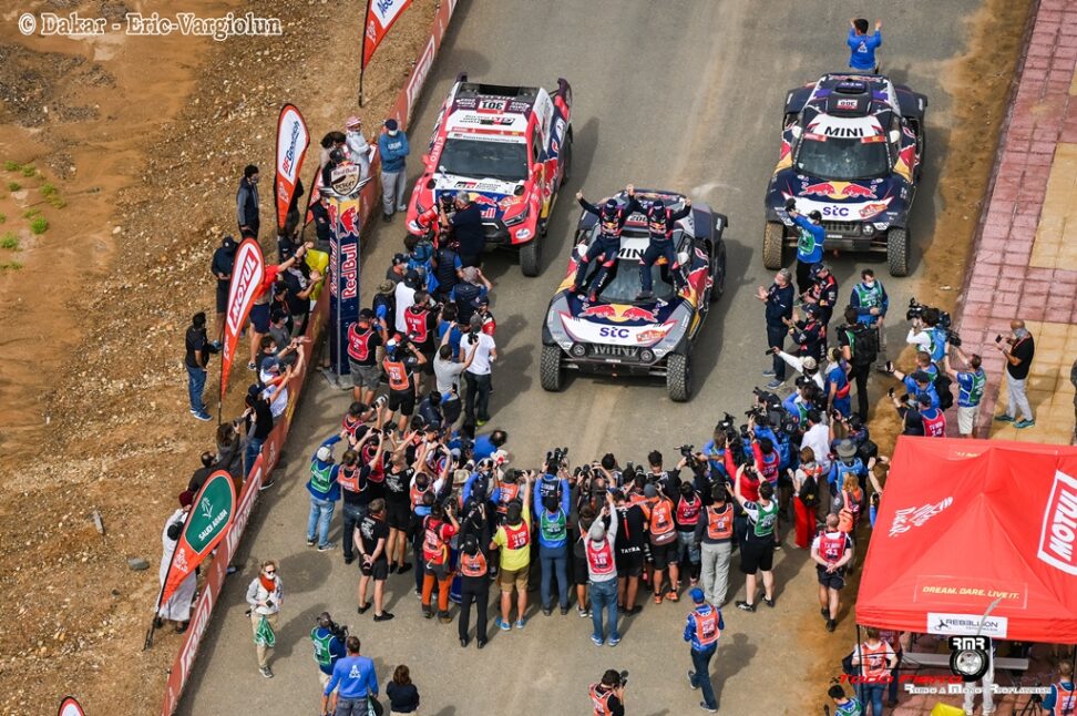 Peterhansel, Benavides y Andujar los dueños del Dakar 2021