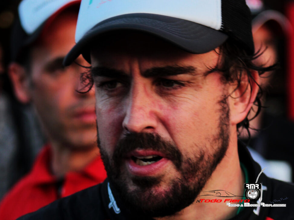 Alonso se recuera de su accidente en Bicicleta