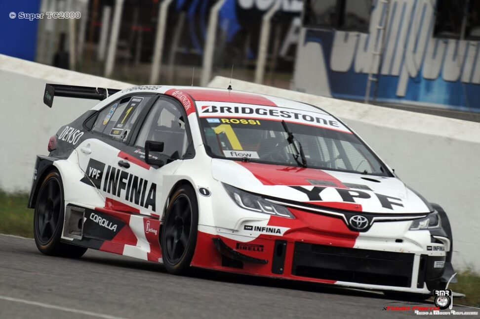 Matias Rossi volvió al Super TC2000 para llevarse la carrera en el Cabalén