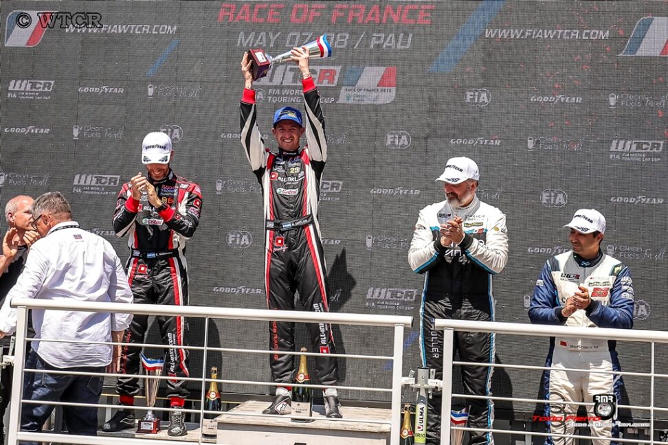 Carrera WTCR Pau-Ville 2022: Girolami de punta a punta en la carrera principal
