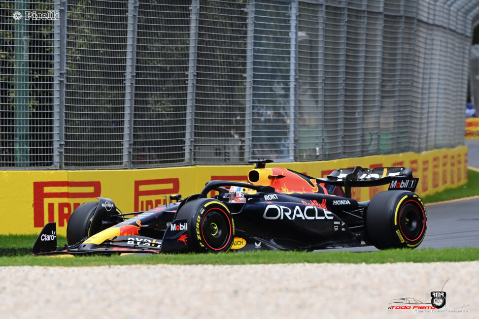 Carrera GP de Australia 2023: Verstappen gana en el caos