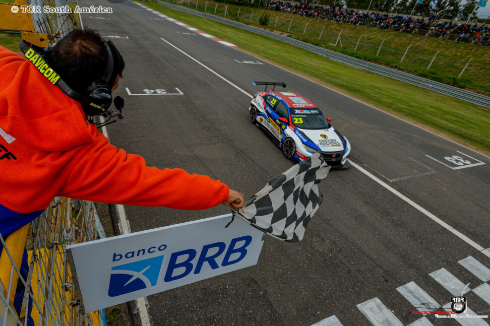 Montenegro intratable en el TCR South América de Rosario