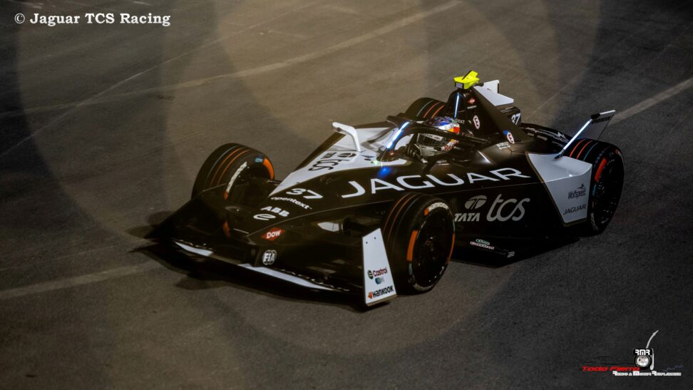 Cassidy logra la victoria en la segunda carrera de Diriyah y trepa a la punta del Mundial de Pilotos