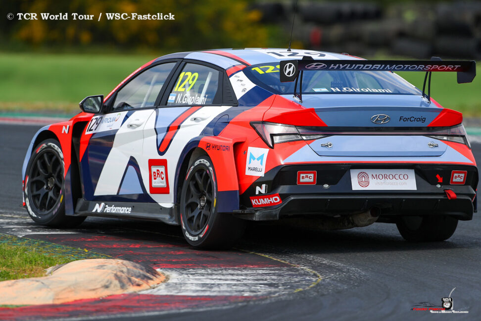 Girolami gana la segunda carrera del TCR World Tour en Vallelunga