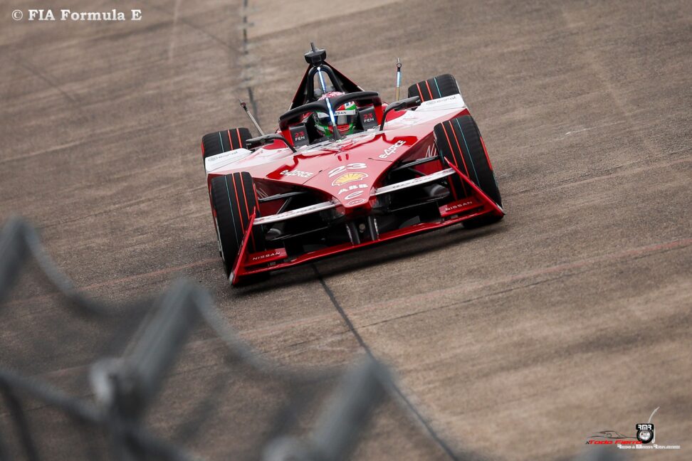 Un accidente con Nato, provca el abandono de Fenestraz en la carrera 2 de Berlín