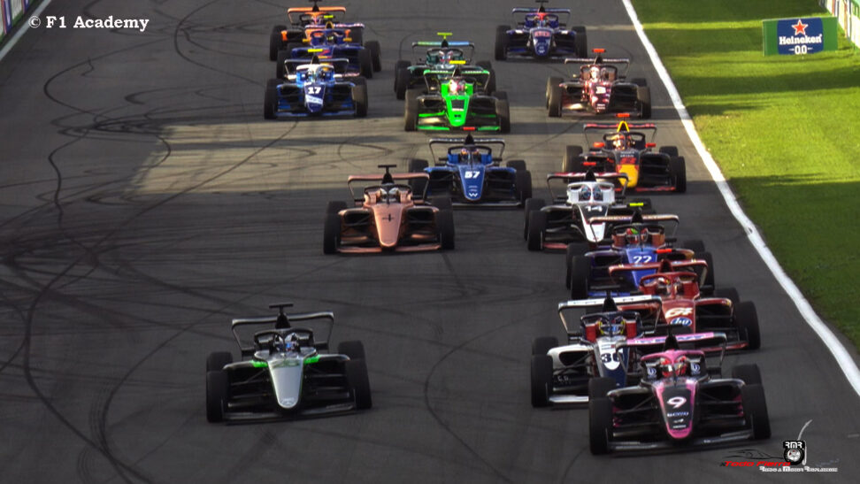 Abbi Pulling y Doriene Pin ganadoras en la carrera uno y dos de los Países Bajos