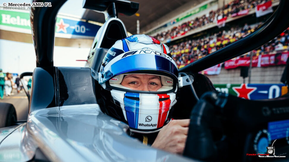 Brillante maniobra de sobrepaso que le dio la victoria a Doriane Pin en la carrera dos de la F1 Academy