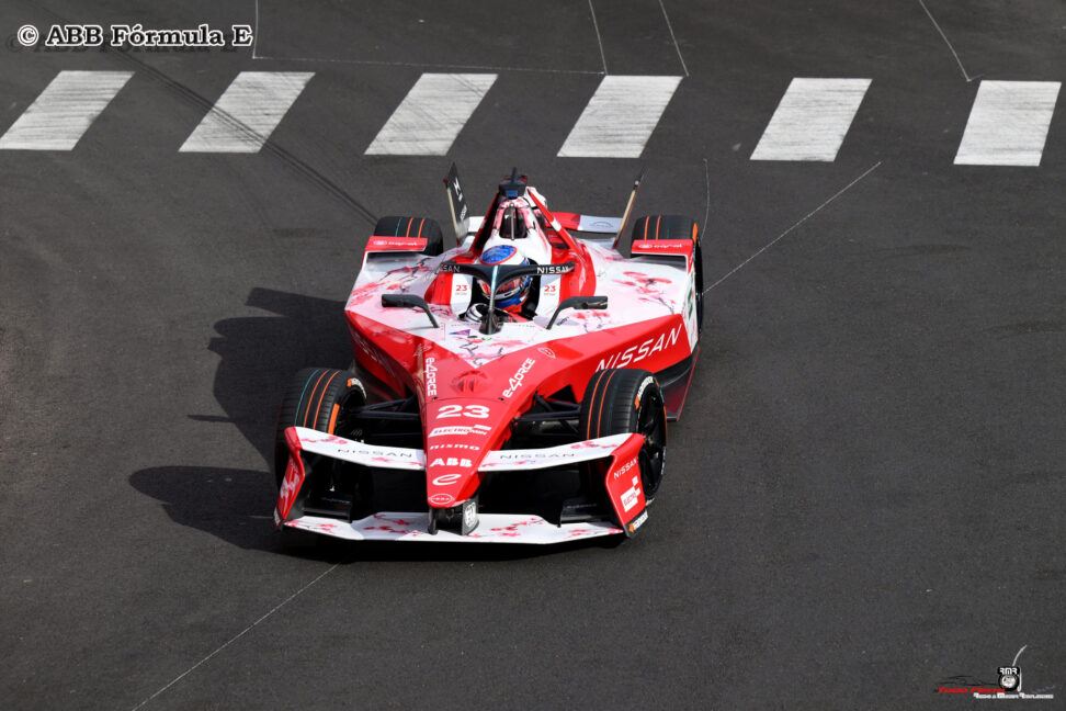 Rowland se repone del accidente en la clasificación ganado la primera carrera de la Fórmula E en Mónaco