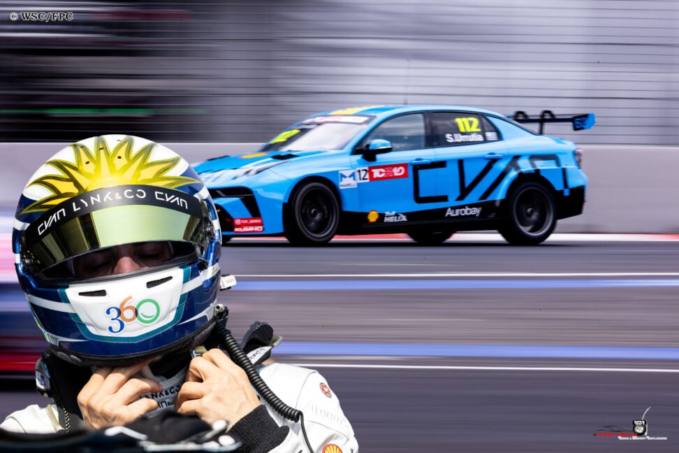 Victoria de Ehrlacher y tercer lugar para Urrutia en la Carrera uno del TCR World Tour en México