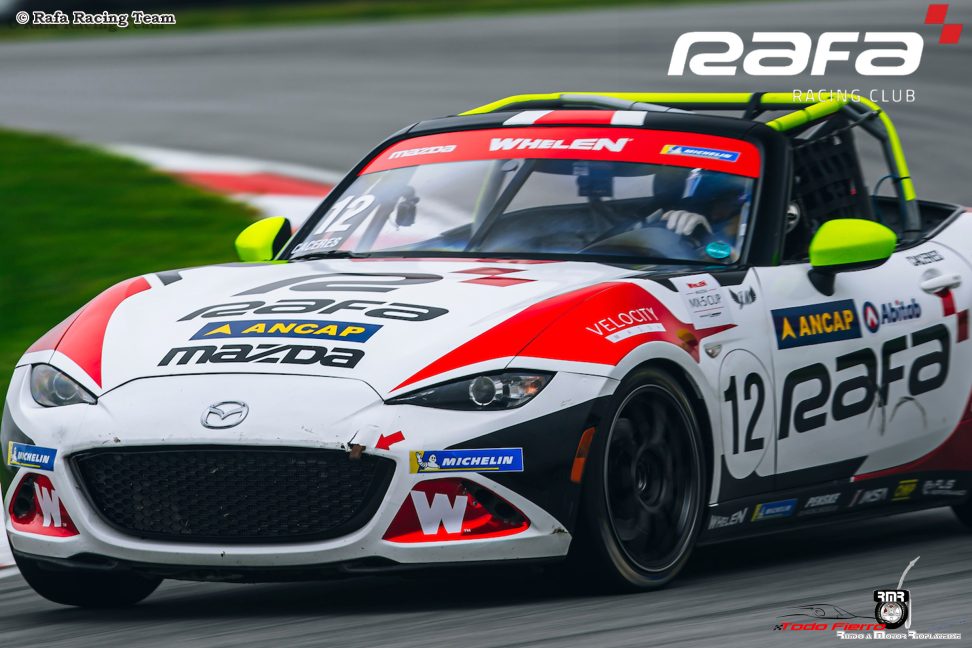 Una mala maniobra por parte de uno de sus rivales privó a Maite Caceres de una buena carrera